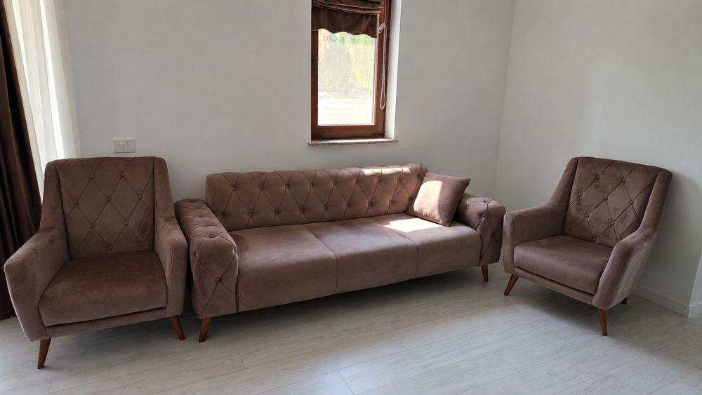 Set canapea + 2 fotolii din catifea – stare foarte bună
