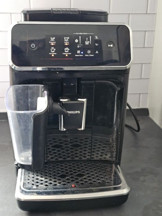 Vand espressor automat Philips Lattego EP2231/40
