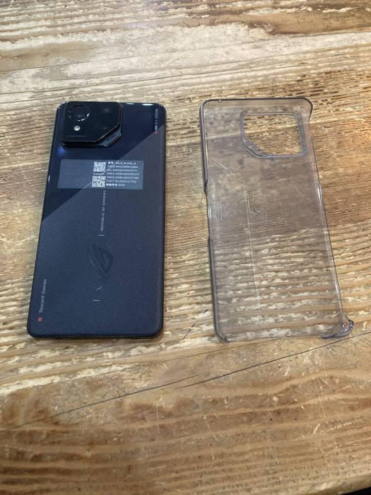 Asus Рокфон 8 состояния идеал