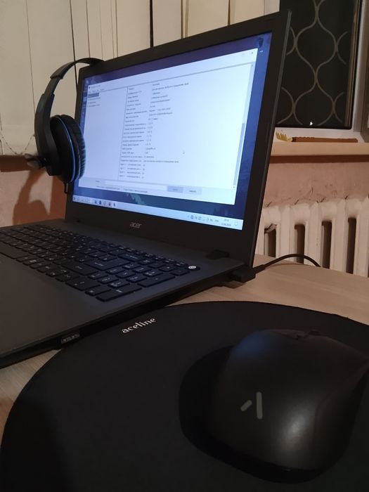 Продам рабочий ноут все вацап