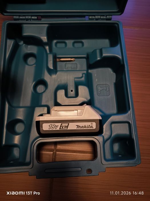 Bormașină acumulator Makita