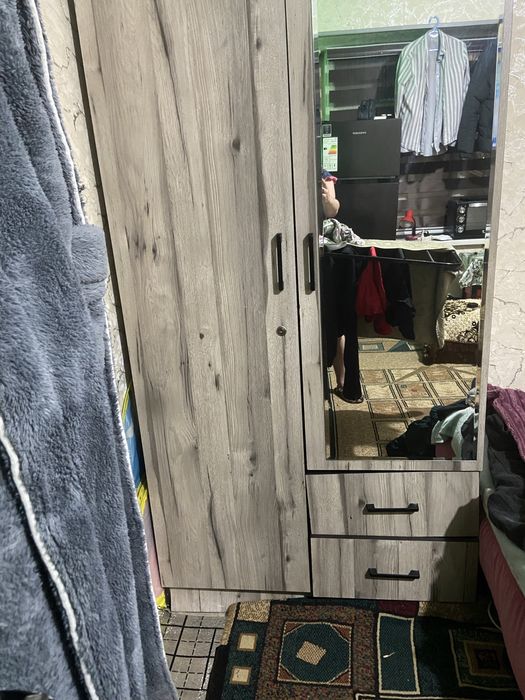 Продается Холодильник в идельном состоянии, Стиральная Машинка, Шкаф