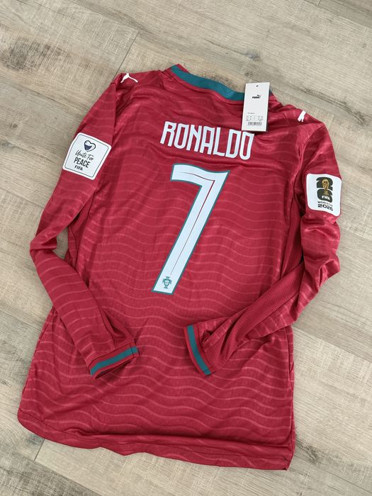 Tricou de fotbal maneca lunga  bluza fotbal Portugalia nationala Puma marime M Cristiano Ronaldo 7 CR7 marime M