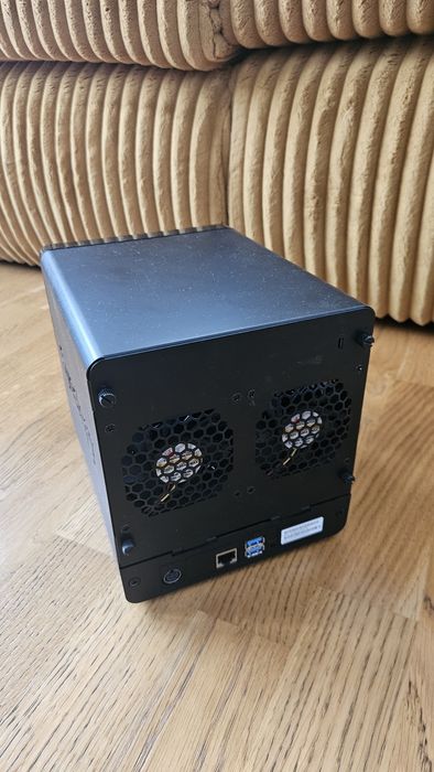 Synology NAS DS420j