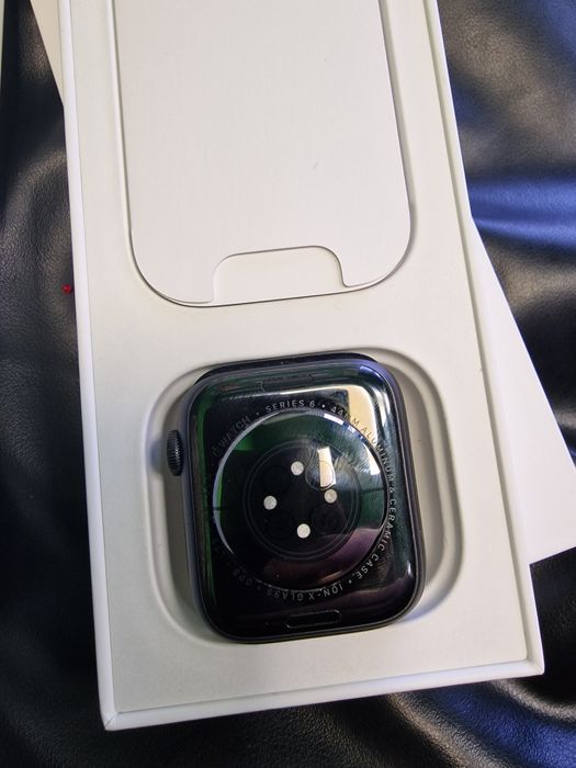 Apple Watch Seria 6 44MM Celular