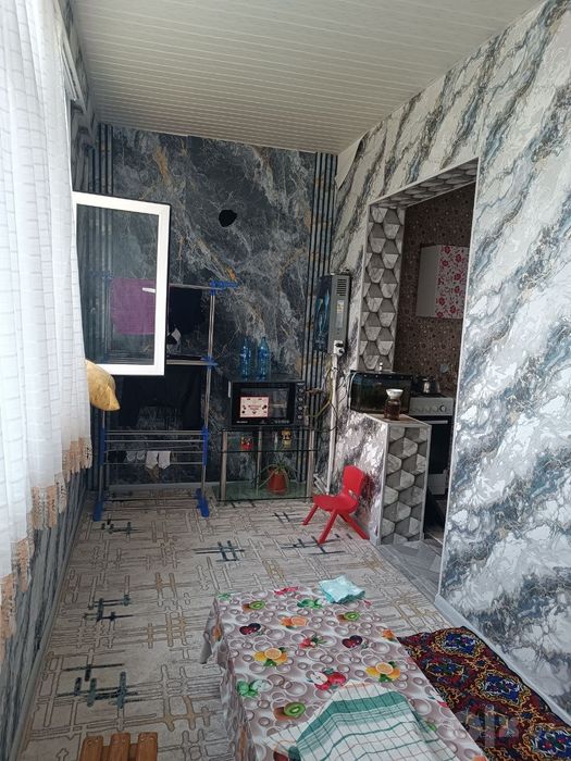 Dom sotiladi 3 xonali uy  rimonti yaxwi