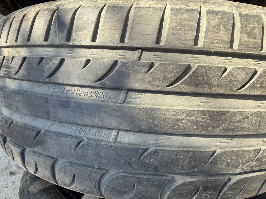 Vand anvelope de vara - 245/45/R18