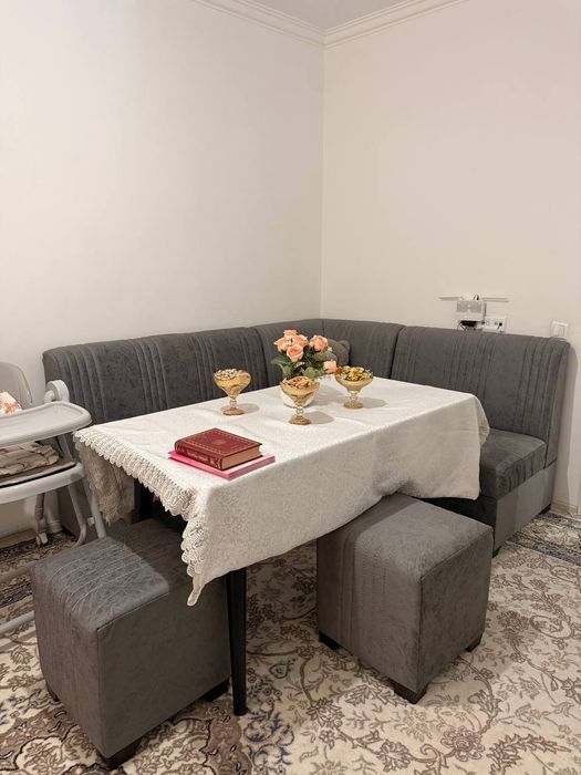 Mebil ugalok sandiqli  sotiladi