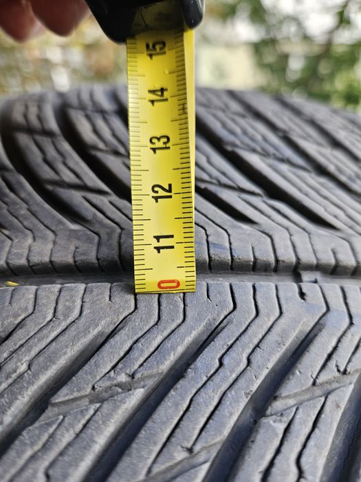 Anvelope iarna MICHELIN PILOT ALPIN 5 235/55 R17