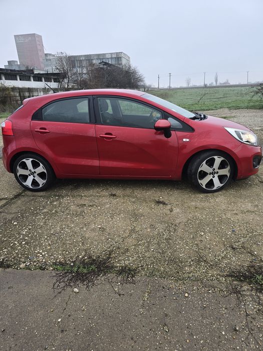 Vind kia Rio 2012, 1.4 diesel 90 cp