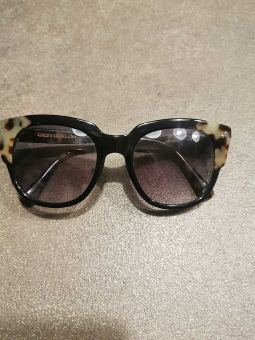 Дамски слънчеви очила