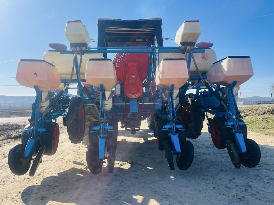 Semanatoare porumb monosem pe discuri NG