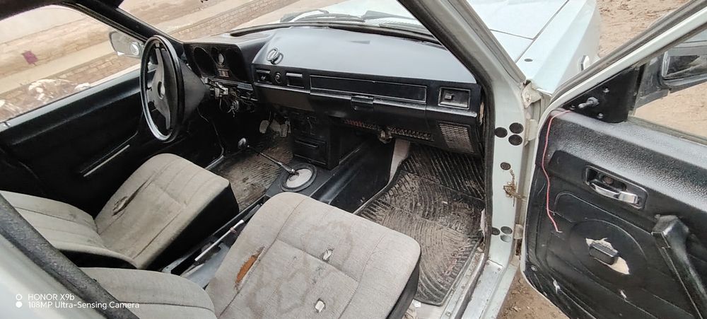 Gaz 31029 volga sotiladi