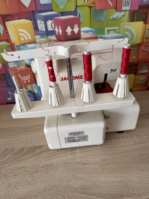 Оверлок Janome MyLock 205D