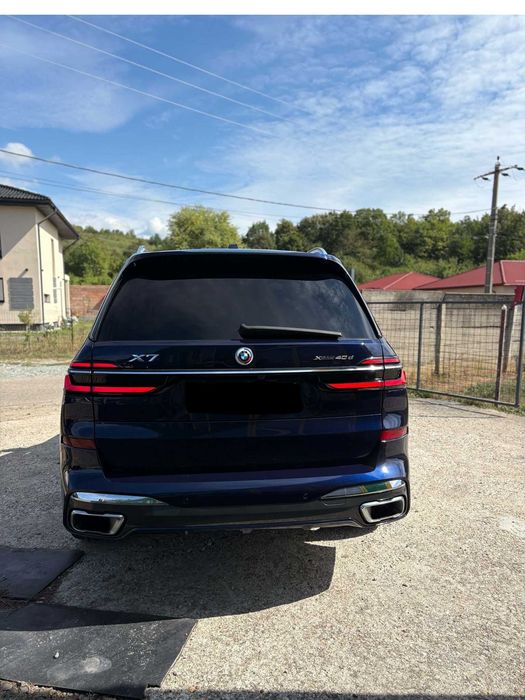 BMW X7 2023 — imagine 2