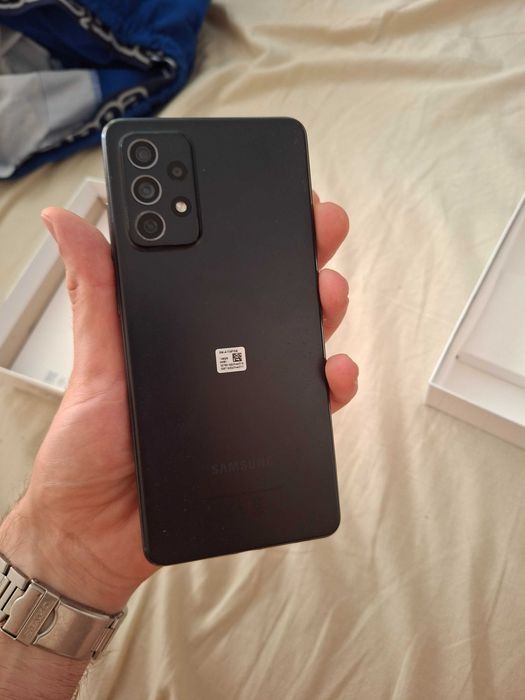 Продавам Samsung A72