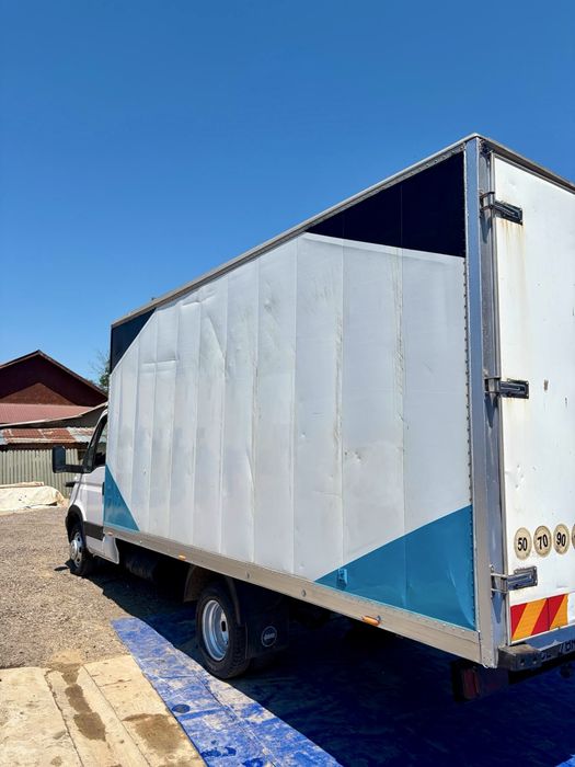 Duba Iveco Daily 2.3 Cub - 5 m - se conduce cu B