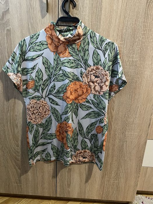 Нова дамска блуза Junona  рр 38