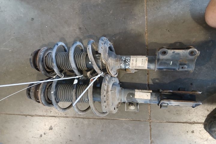 Amortizor / Telescop fata dreapta + stanga 54603-C8010 54603-C8010 Hy