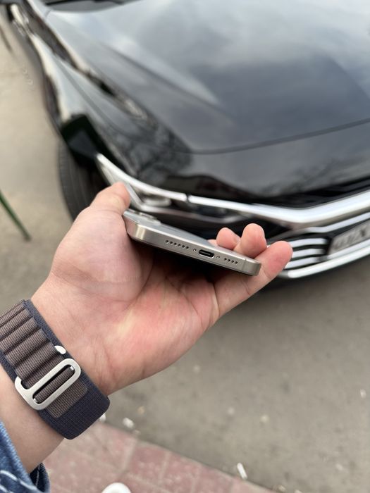 iPhone 15 Pro Max 256GB 100% Yomkost