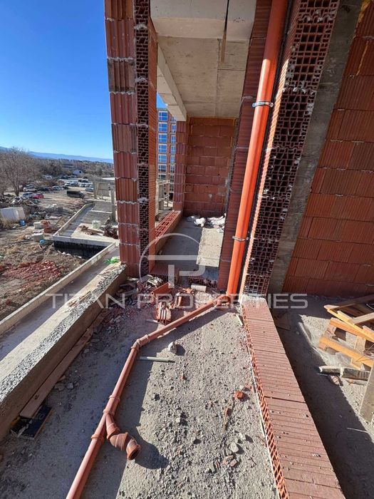 Продава се Двустаен апартамент в Пловдив, Южен - 74 кв.м за 1041 €/кв.м - Снимка #5