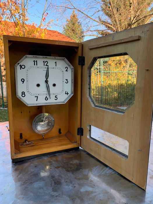 Руски стенен часовник