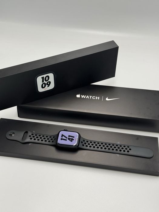 Apple Watch Nike 7 PhoneLab