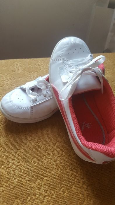 Детски обувки за момичета