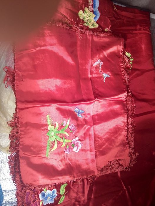 покрывало плюс две наволочки