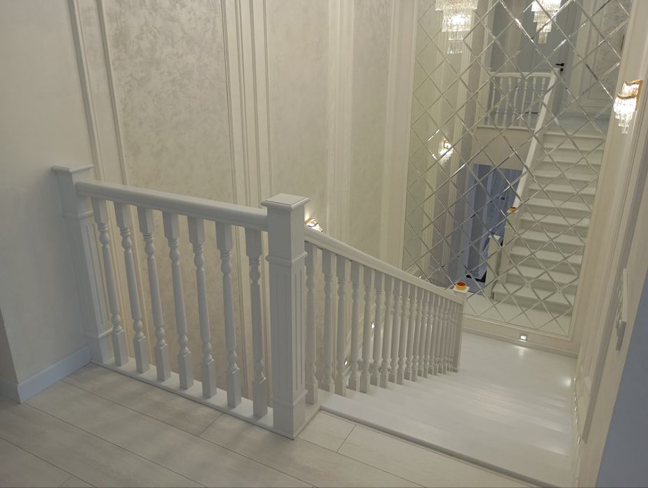 Eshik va zina poyalar