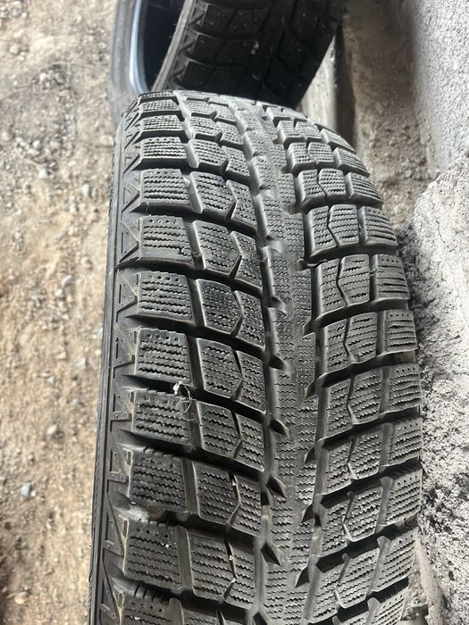 Продам шины 235/60 R18
