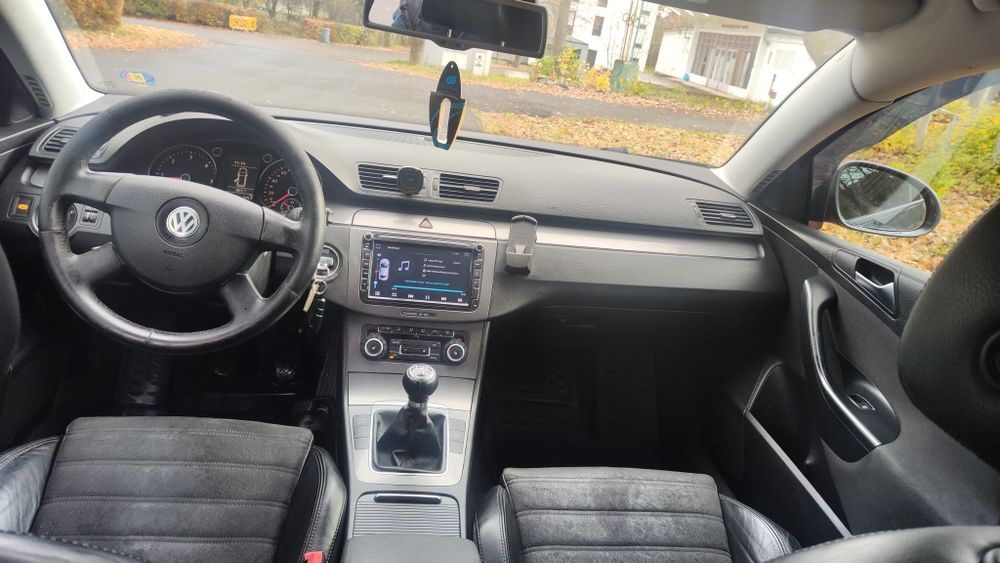 VOLKSWAGEN Passat 2010 — imagine 4
