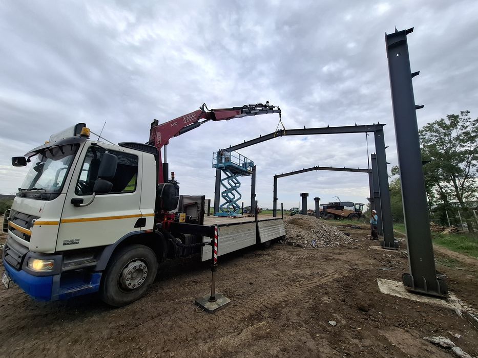 Montaj hale metalice si panouri sandwich