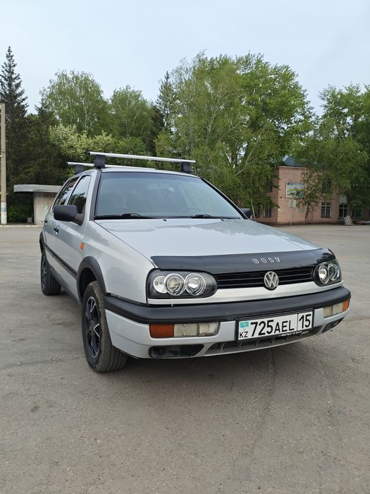 Продам Volkswagen Golf 3.