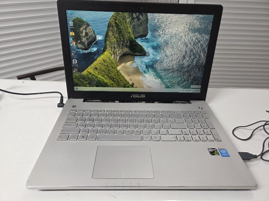 Ноутбук Asus Core i7