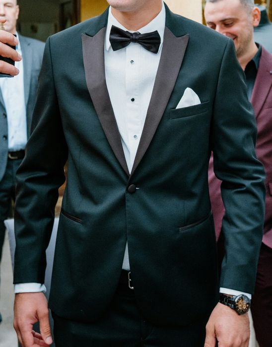 Costum Ceremonie Bigotti negru+ 2 cămăși Bigotti