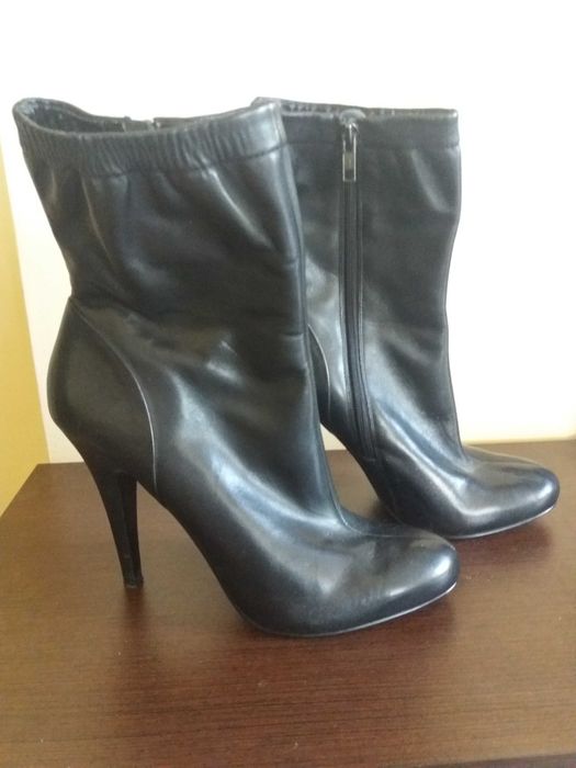 Нови обувки