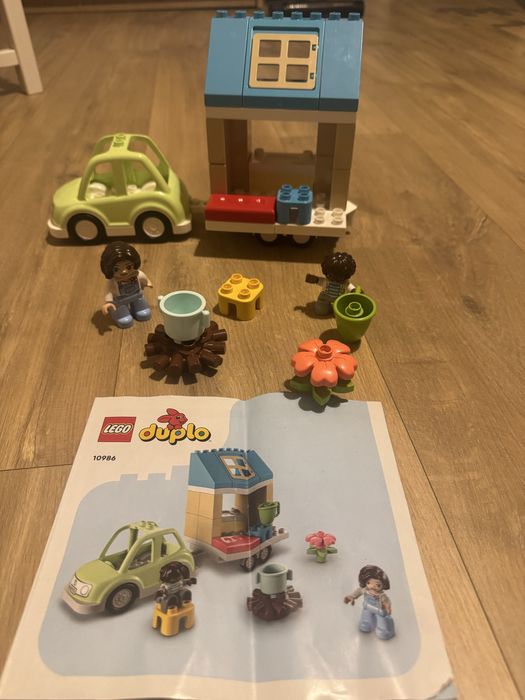 Lego Duplo - Casa de familie pe roti