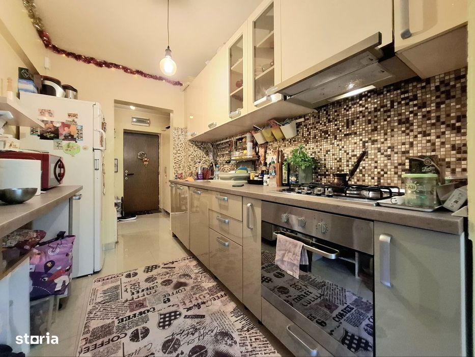3 Camere | Basarabia | Etaj 1 | Decomandat | 70MP | Renovat — fotografia 3
