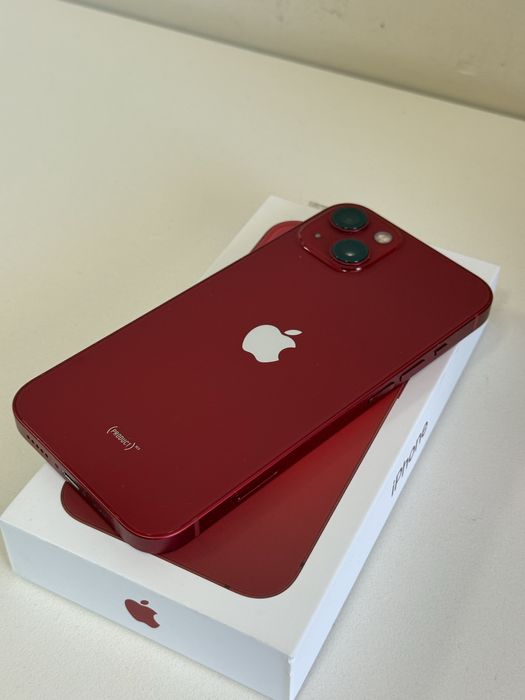 iPhone 13 RED 128GB 100% Battery Health