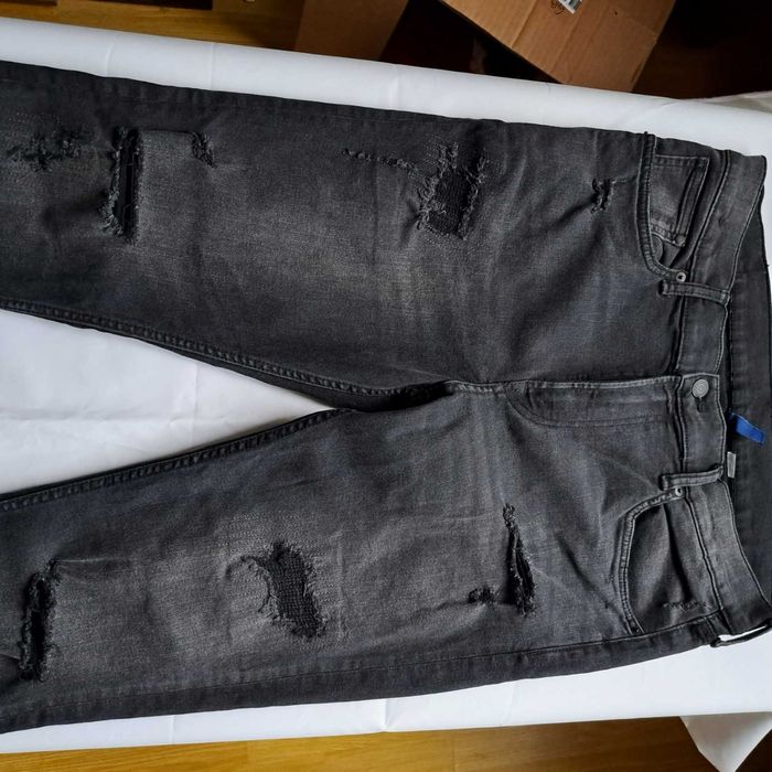 Blugi de bărbați H&M Divided, elastici, skinny, noi