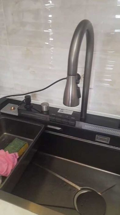 Продаётся коттедж 0,8 соток Хонабод 100,0 кв.м. 4 комнаты