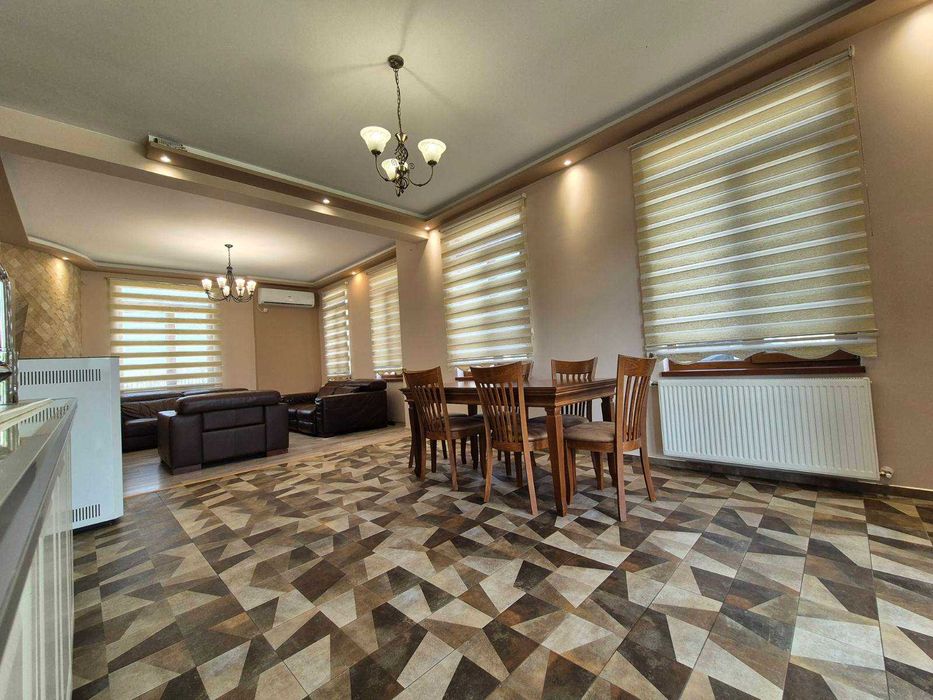 Дава се под наем Къща в Пловдив, Прослав - 250 кв.м за 2000 € - Снимка #3