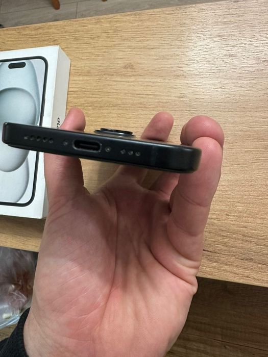 iPhone 15 128GB Black