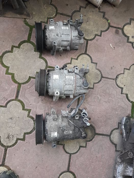 megane 3  tapiterie scaune si bancheta spate complecta fete usi fata s
