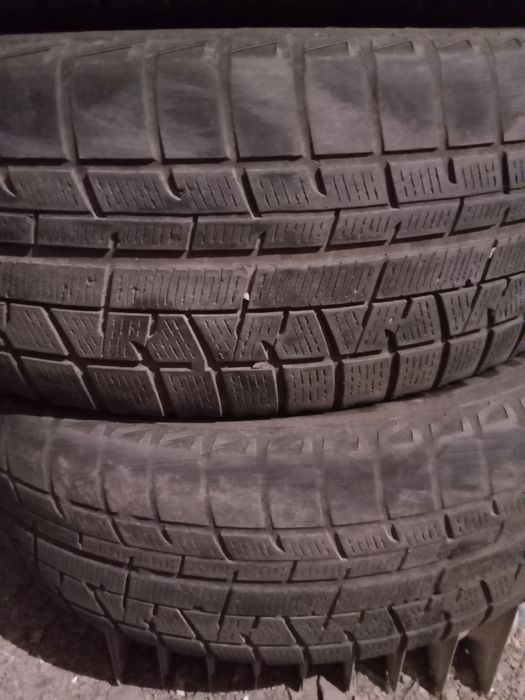 Продается шины 215/60 R16