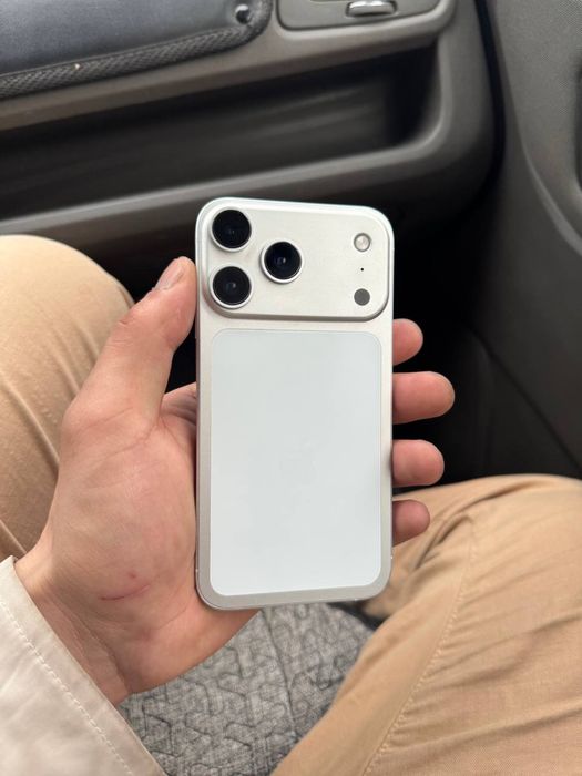 Iphone 11 (17 korpus)