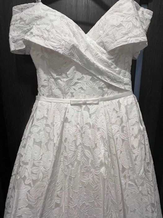 Булчинска / Сватбена рокля