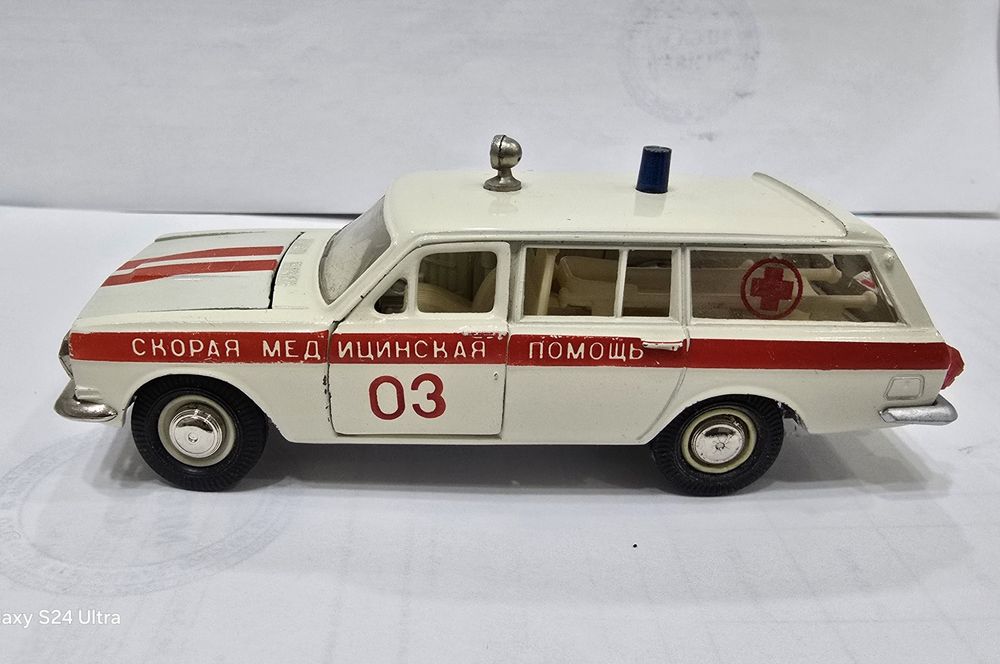 Продам модель Газ-2402