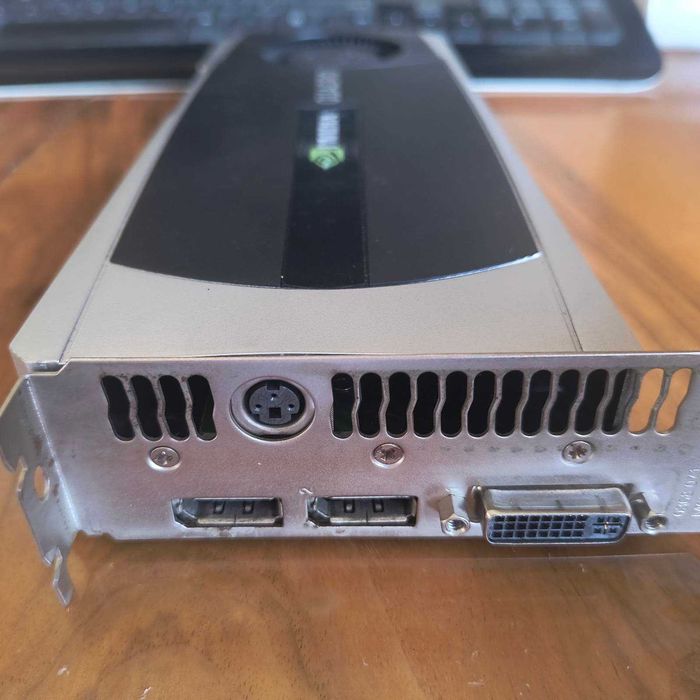 Placa Video NVIDIA Quadro 6000 - 6GB GDDR5 BUS 384-bit